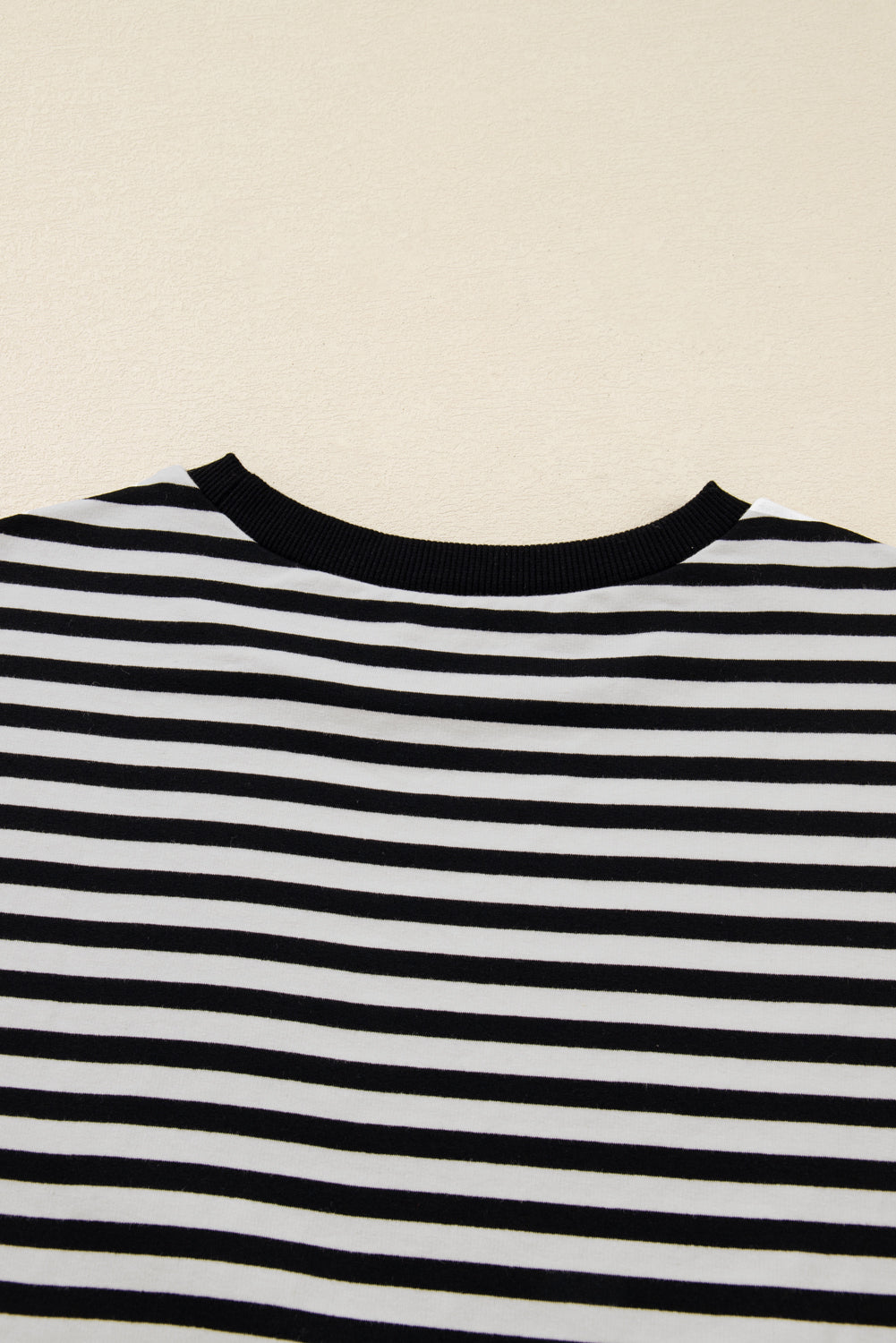 Black Striped Print Drop Shoulder Lace Trim Bracelet Sleeve Loose Top