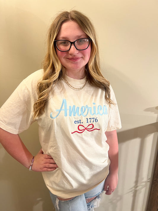 Embroidered 1776 America Bow Short Sleeve Tee