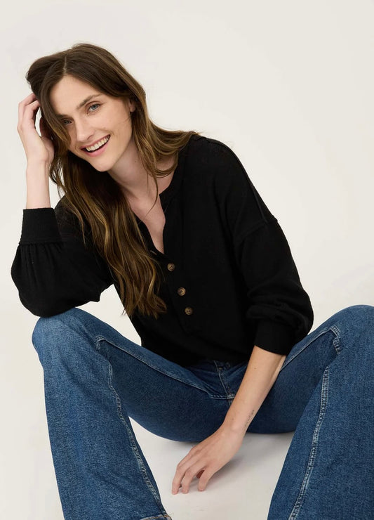 BLACK V NECK HALF BUTTON LONG SLEEVE KNIT TOP