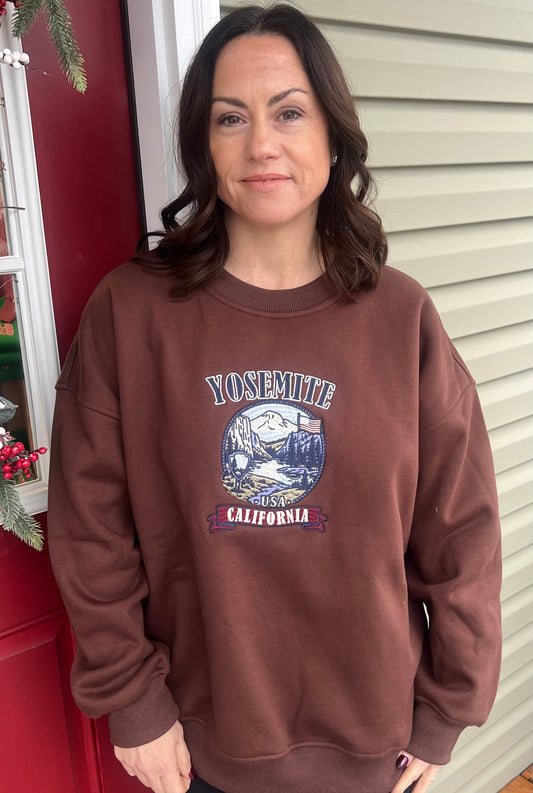 Le Lis Collection “Yosemite" Embo Long Sleeve Crew Neck Oversized Sweatshirt