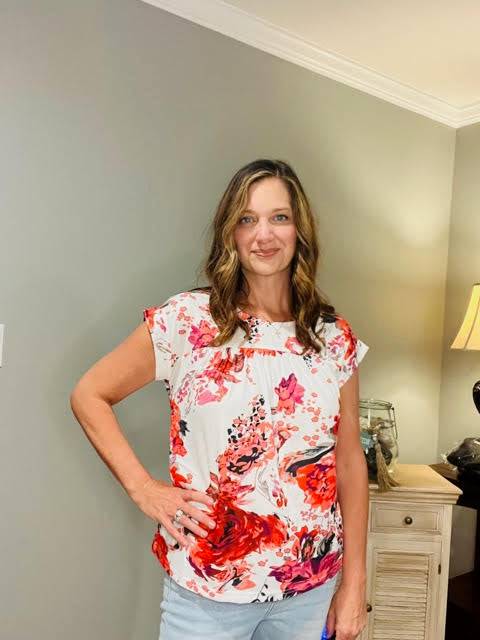 Red Floral Short Sleeve Top - Grace Ann Faith Boutique - Official Online Boutique
