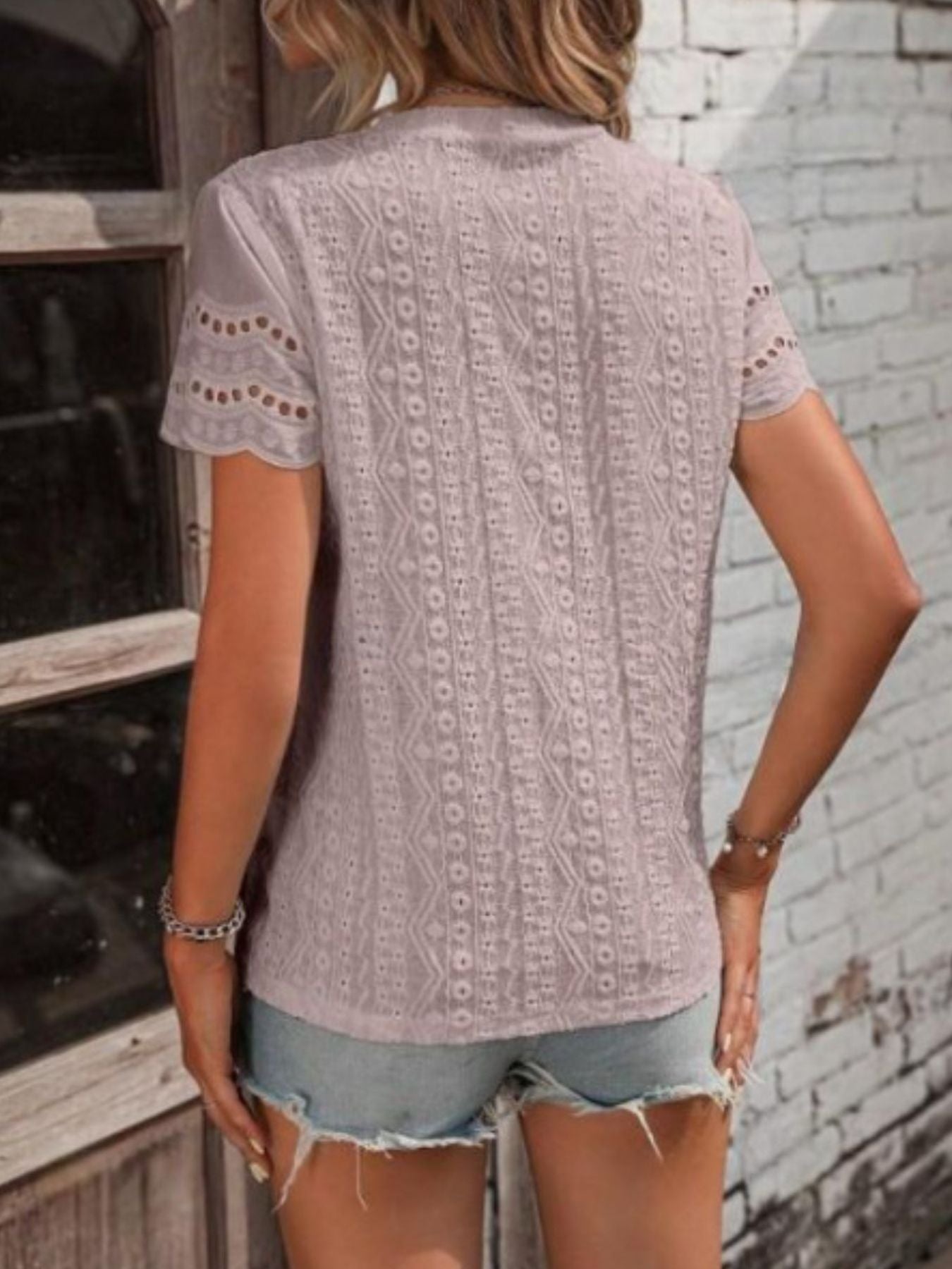 0e4a1c2c-01d0-4631-844e-0df7d20e0ca8-Max