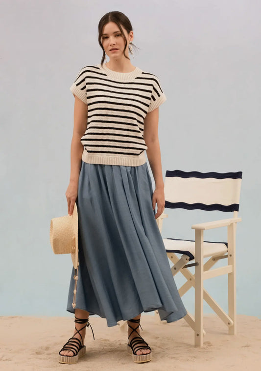Black and White Stripe Crew Neck Pullover Short Sleeve Top