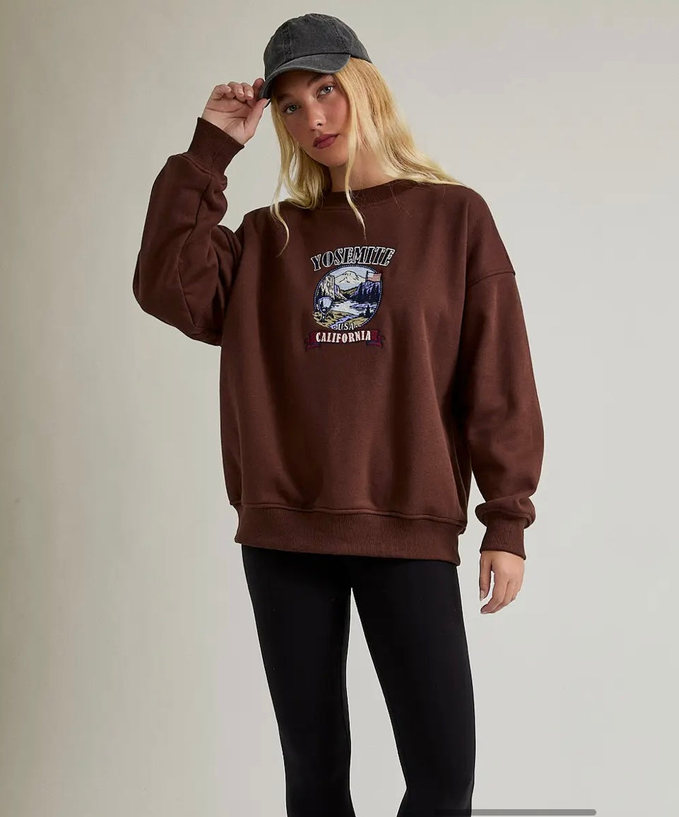 Le Lis Collection “Yosemite" Embo Long Sleeve Crew Neck Oversized Sweatshirt