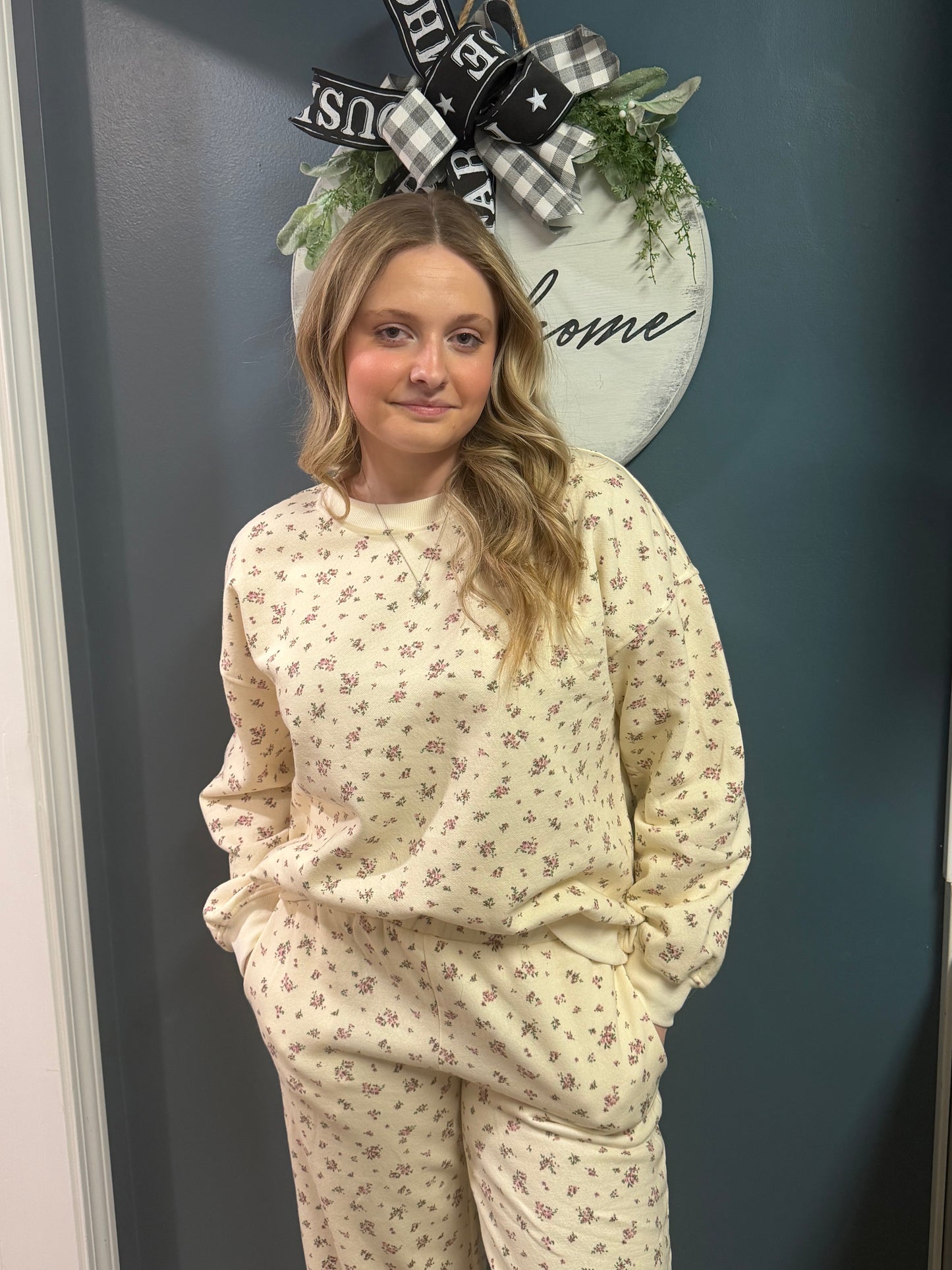 Floral Print Knit Crew Neck Long Sleeve Top