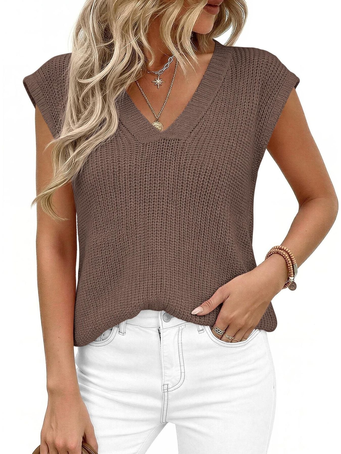 a8e5b8fb-43cd-494c-8d49-f411e56978c9-Max