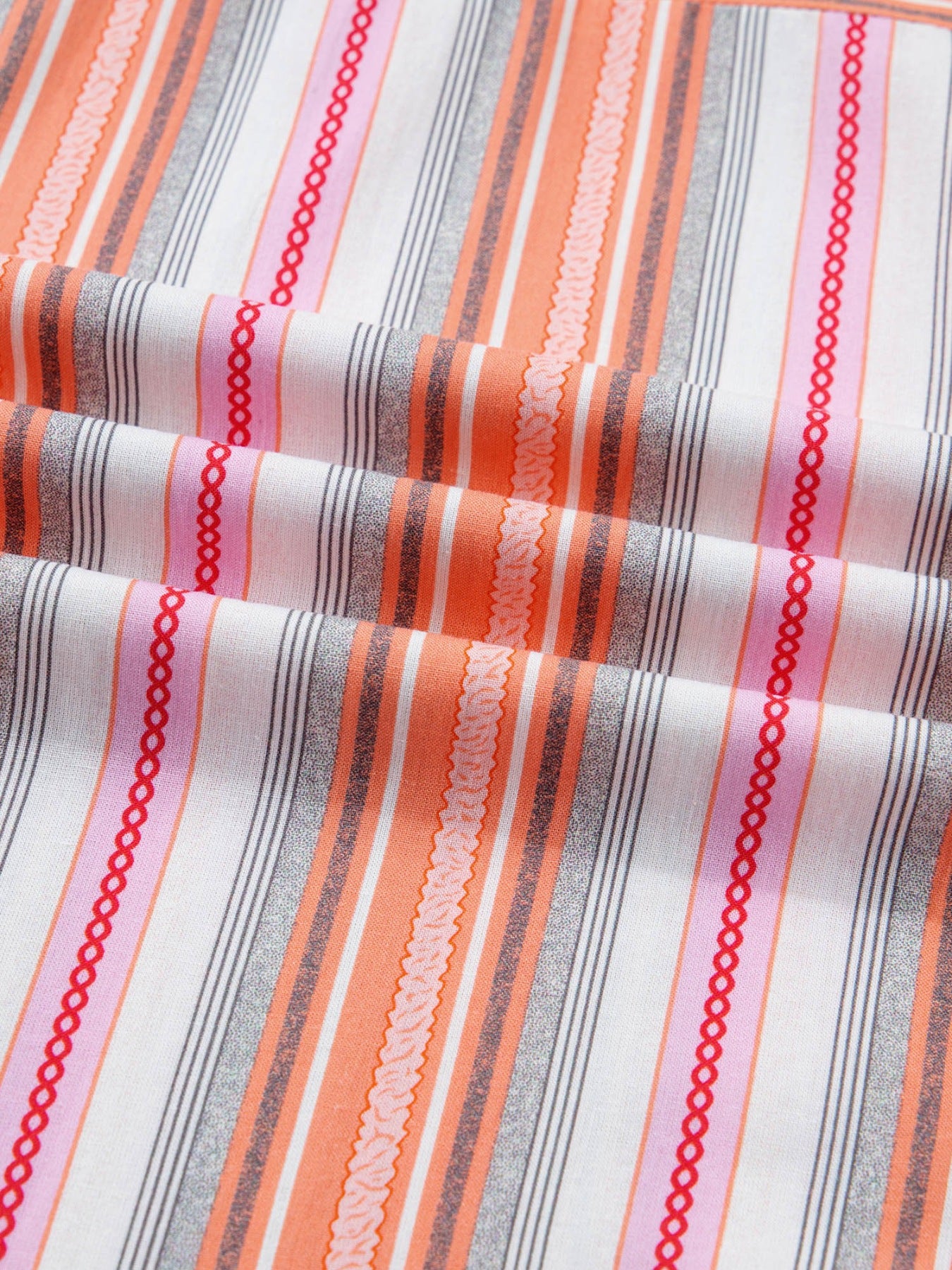 eb2ec38b-e10b-4aa6-8327-97a6c4105271-Max